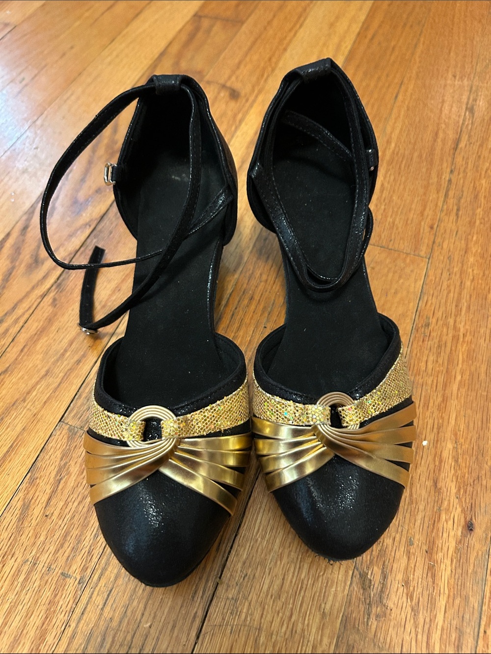 Babeyond Women's Black and Gold Ankle-Strap Dress Heels
